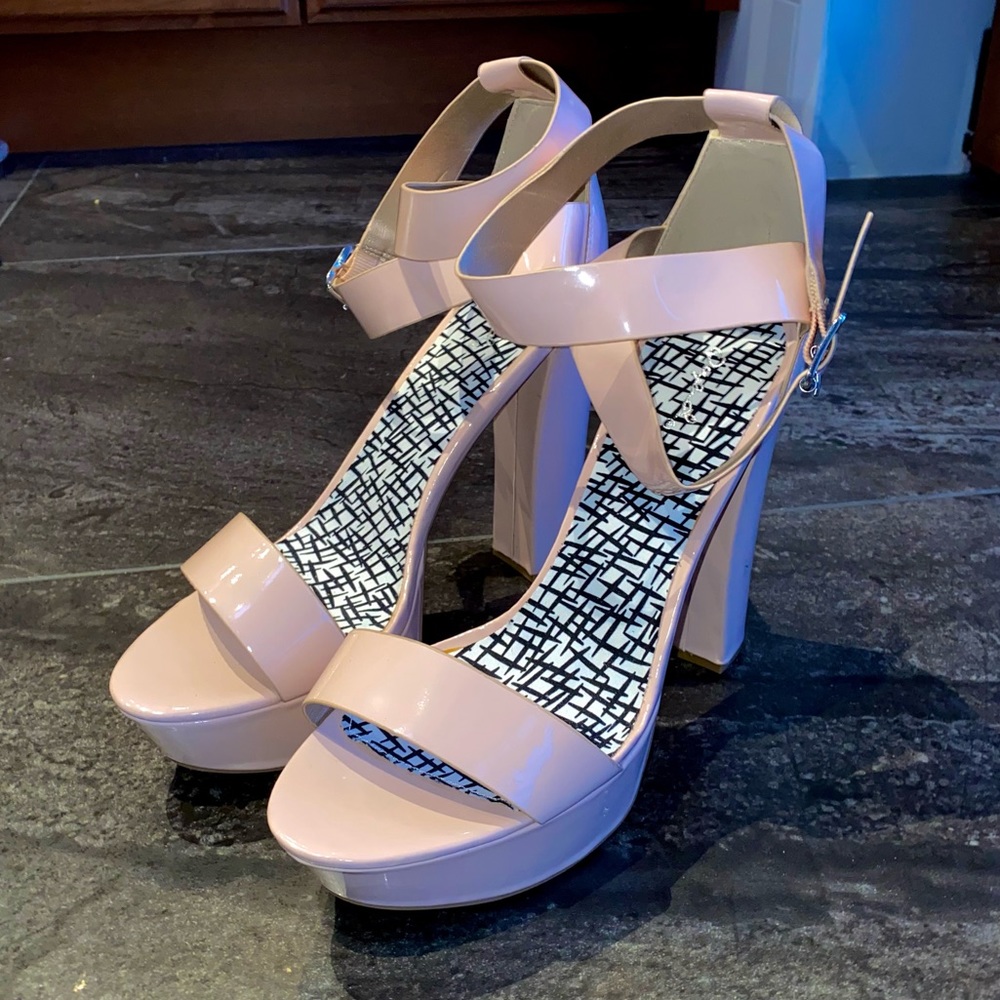 💕Blush Pink Platform Heels